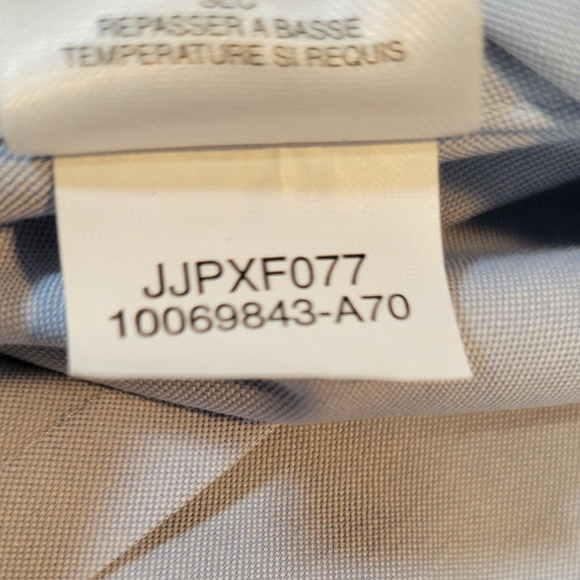 Jones Wear Essentials Quick Care Womens Blue Button Up Blouse Shirt Size 10 - Picture 8 of 10